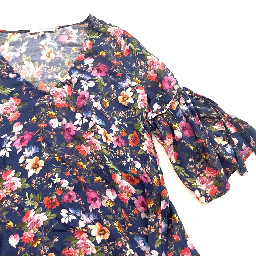 Lavender Brown Belle Silk Blend Romantic Floral Top with Bell Sleeves Size Small